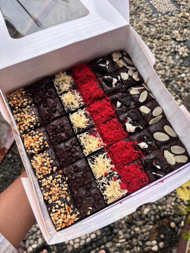 Brownies Kering All Varian